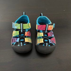 Kids Keen Newport H2 -Tie Dye  Size 4
